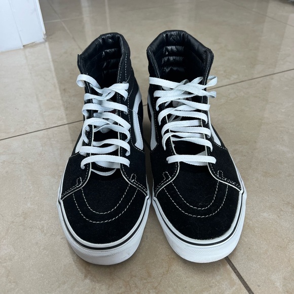 Vans Shoes - Picture 2 of 3